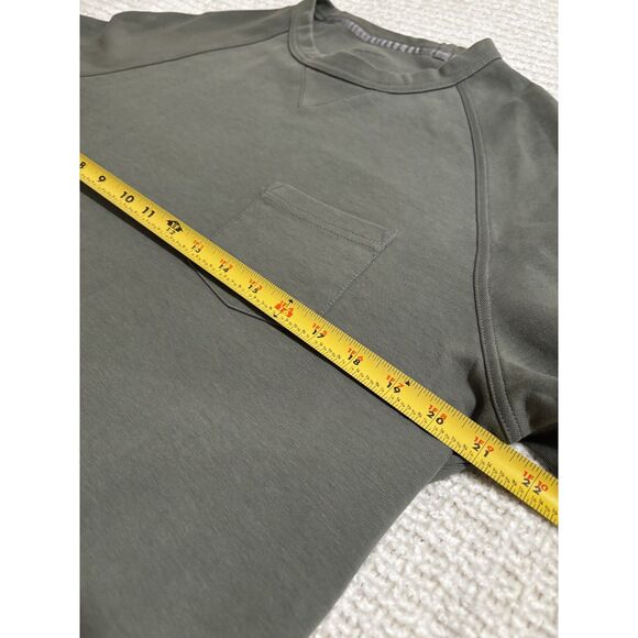 Van Heusen Gray Crewneck Sweatshirt M Minimalist Casual Pullover With Pocket - Picture 4 of 9